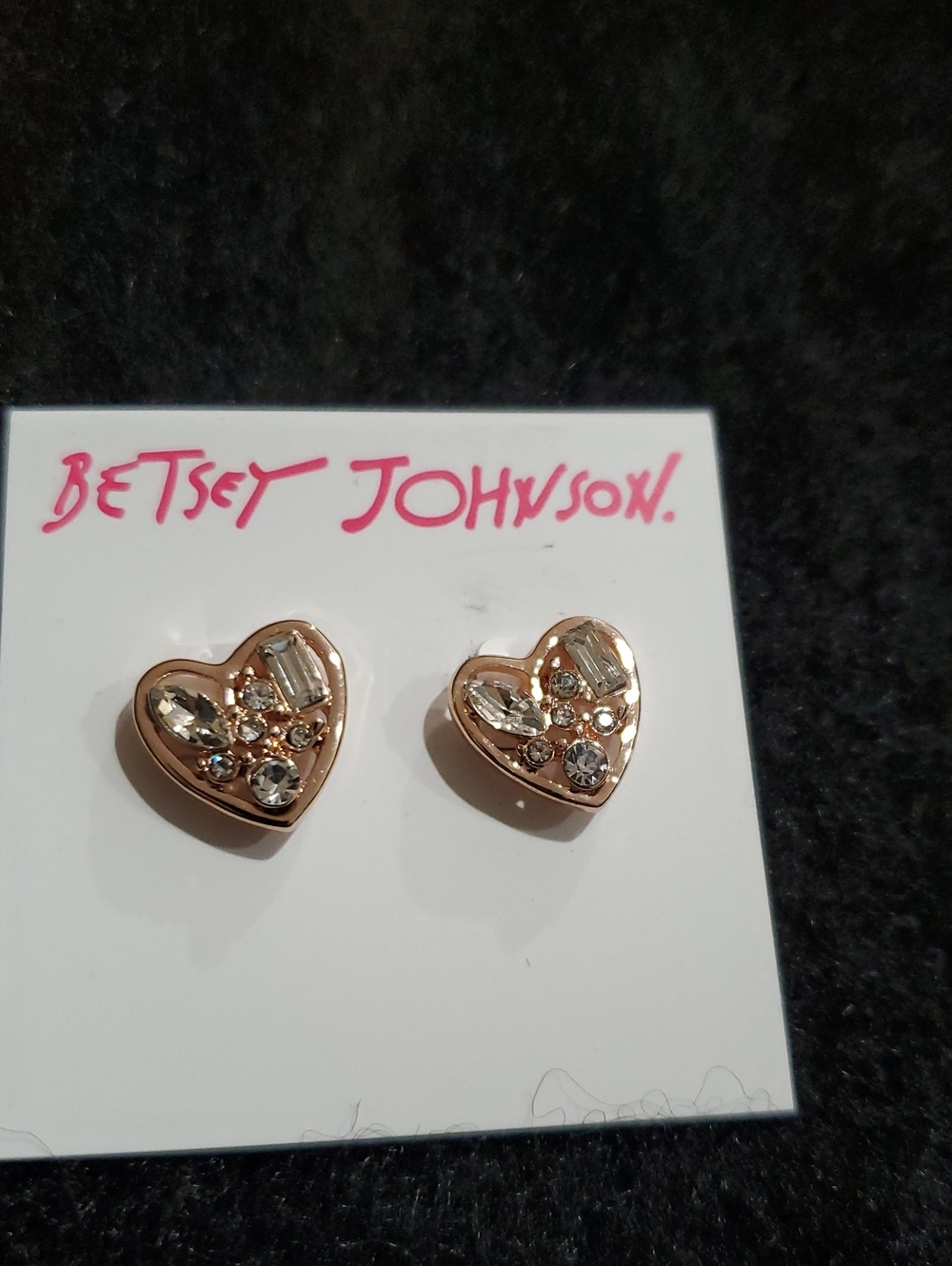 Betsey Johnson faux crystal heart shaped gold tone stud earrings new